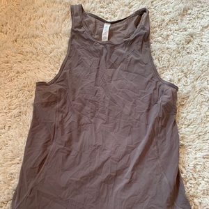 Athletic tank top